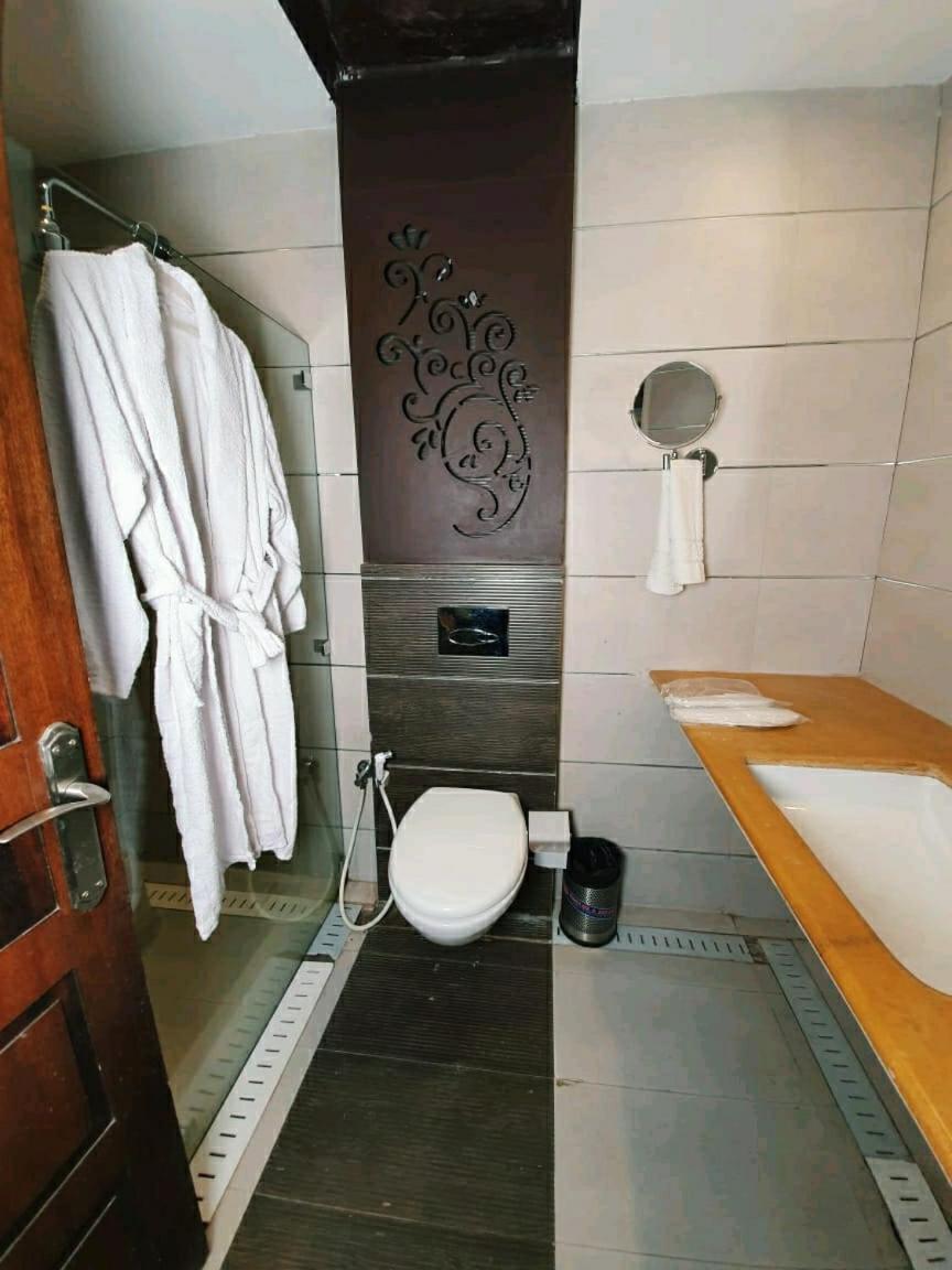 คาซา ดรีม เดอะ รีสอร์ต Hotel มุกเตชวาร์ ภายนอก รูปภาพ