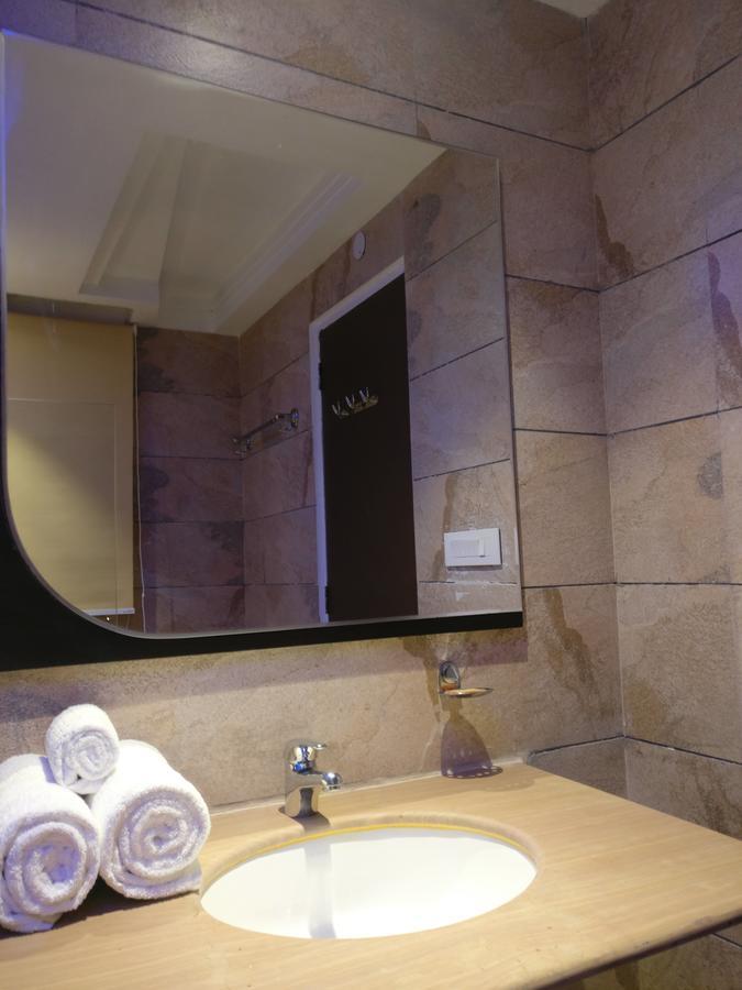 คาซา ดรีม เดอะ รีสอร์ต Hotel มุกเตชวาร์ ภายนอก รูปภาพ