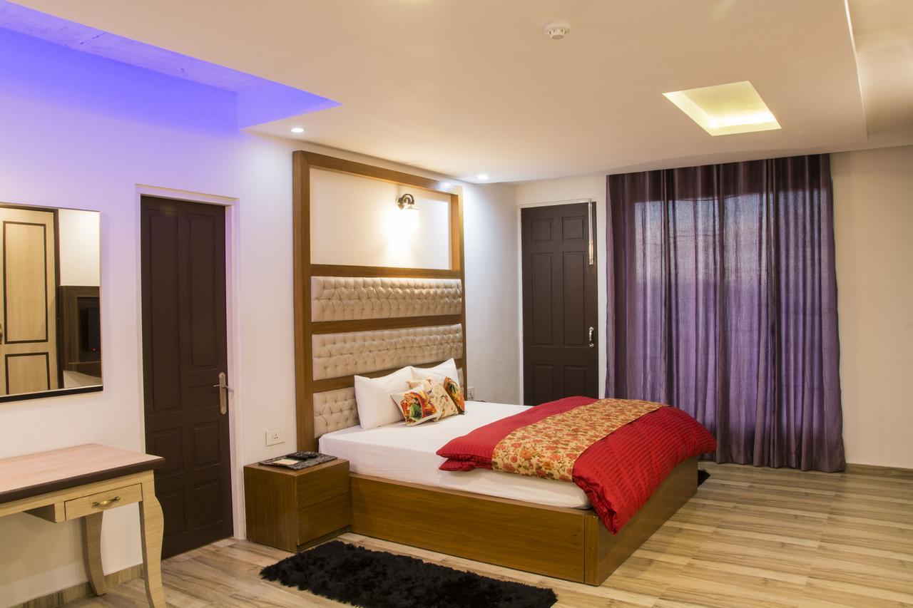 คาซา ดรีม เดอะ รีสอร์ต Hotel มุกเตชวาร์ ภายนอก รูปภาพ